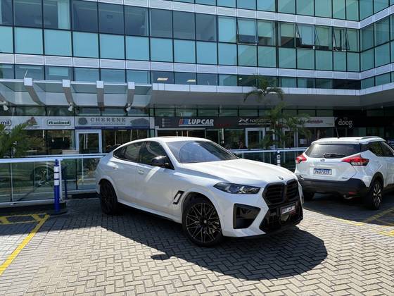 BMW X6 4.4 V8 BITURBO GASOLINA M COMPETITION AUTOMÁTICO BMW X6 4.4 V8 BITURBO GASOLINA M COMPETITION AUTOMÁTICO